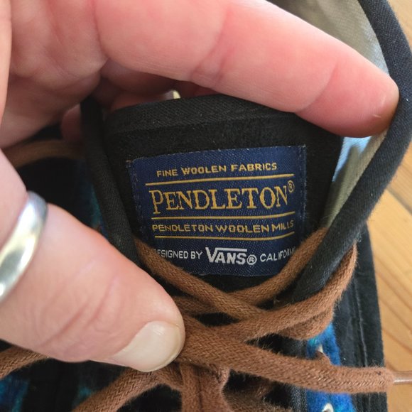 *RARE* Vans Pendleton Aztec Tribal Blue Low-Top Sneakers, GUC - Picture 7 of 7